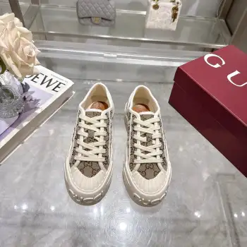 Classic casual shoes Replica Gucci Womens Casual and Sneakers