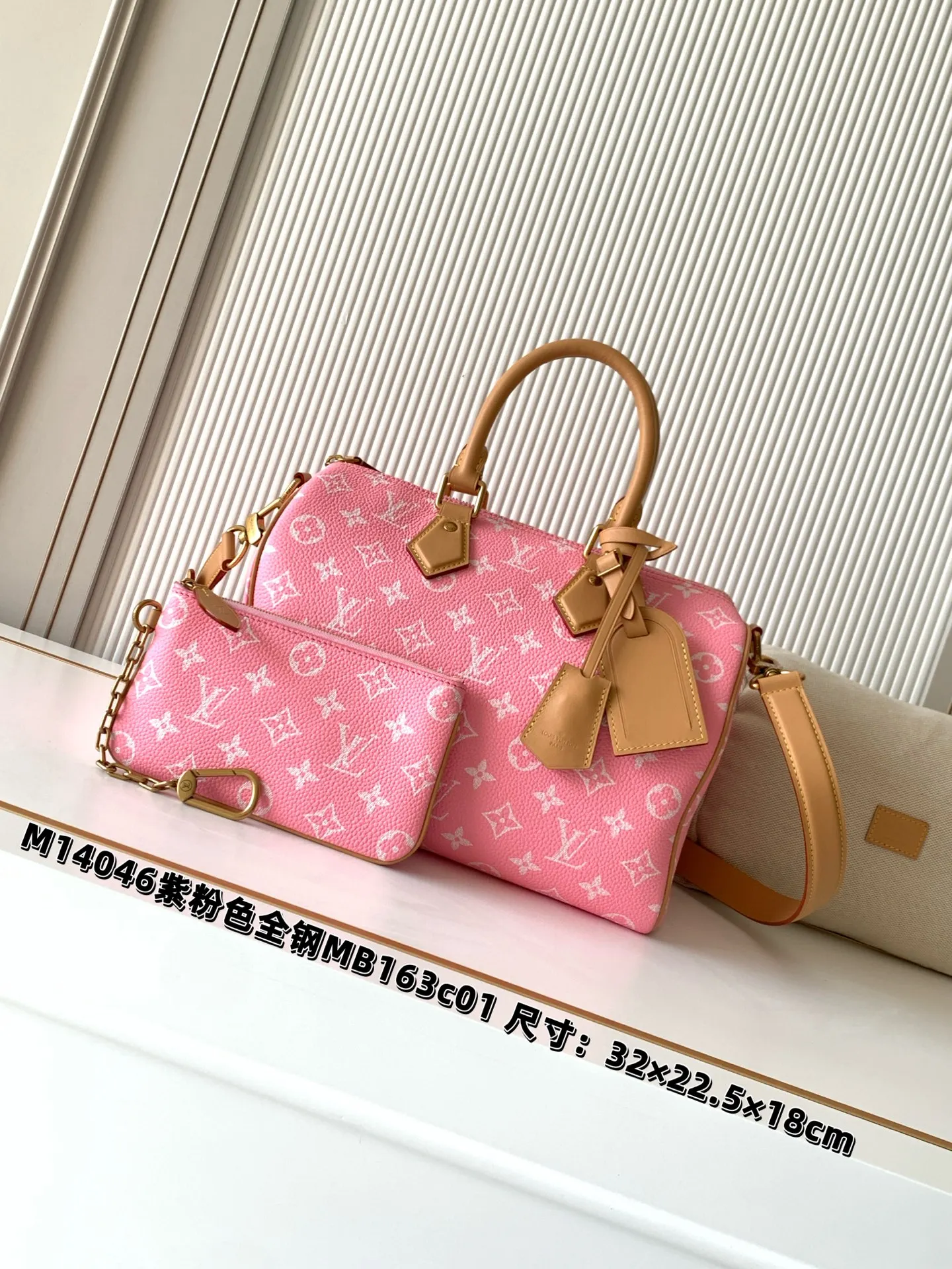 LV M14064 全钢五金牛皮老花手袋 女士斜挎包