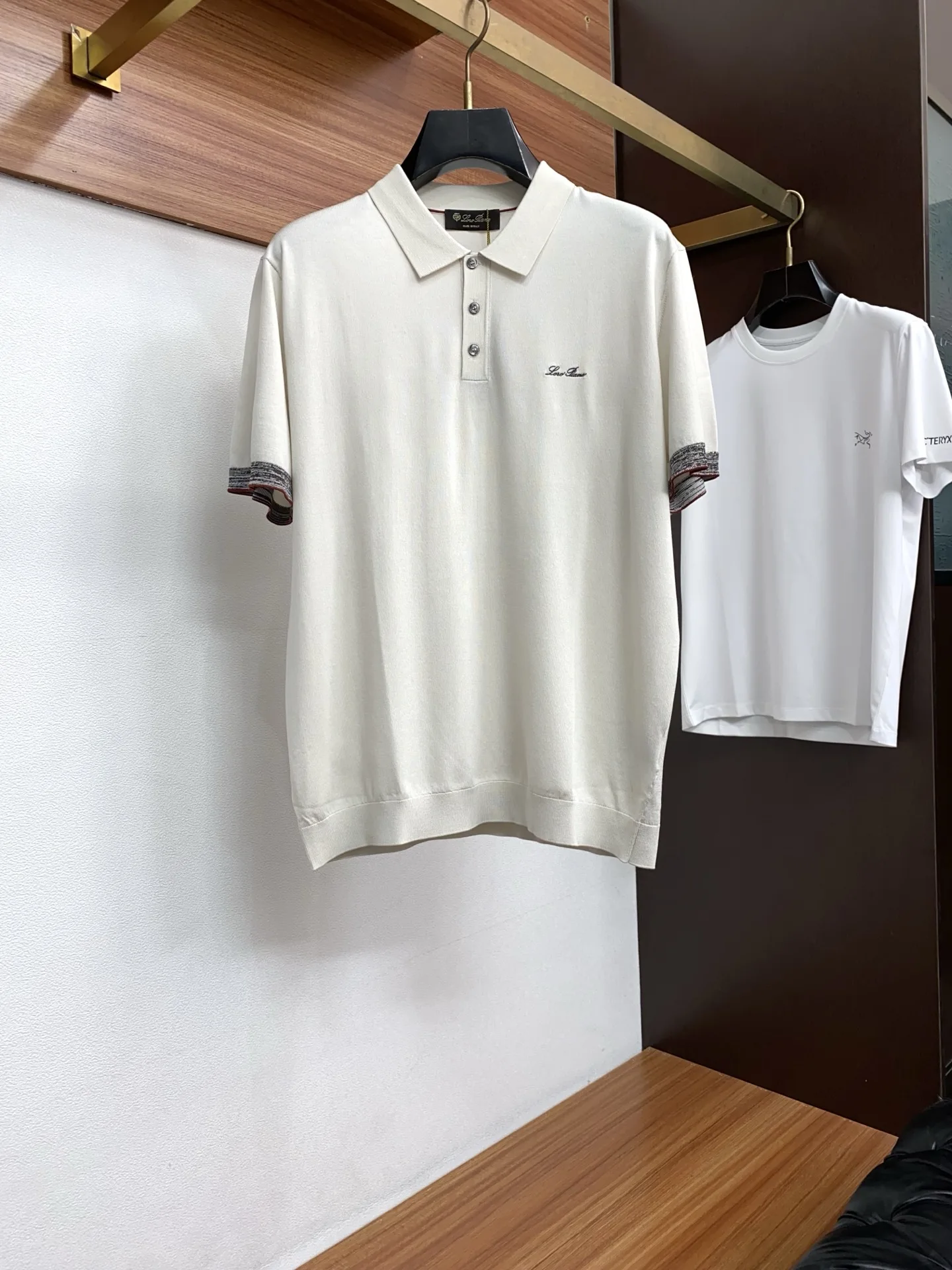 诺悠翩雅 翻领polo衫针织短袖T恤衫 诺悠翩雅 翻领polo衫针织短袖T恤衫