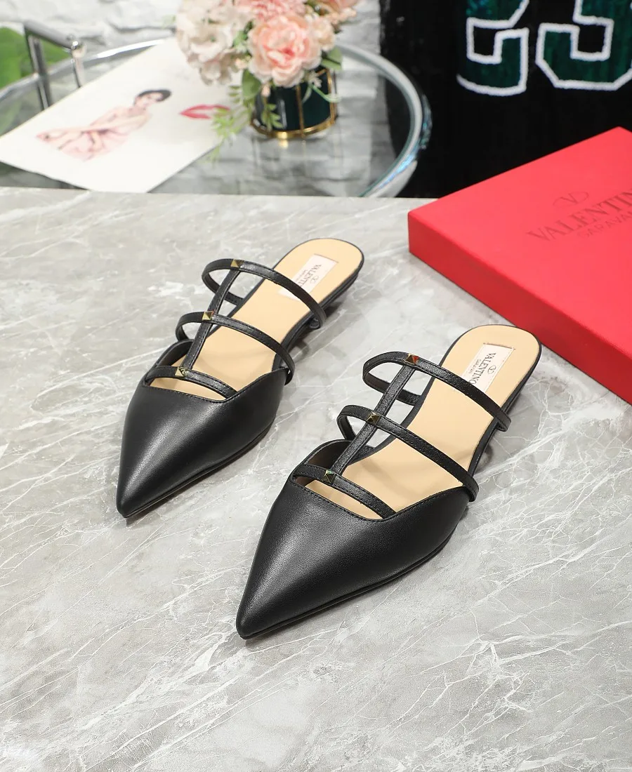 华伦天奴 跟高2厘米 新款凉拖鞋