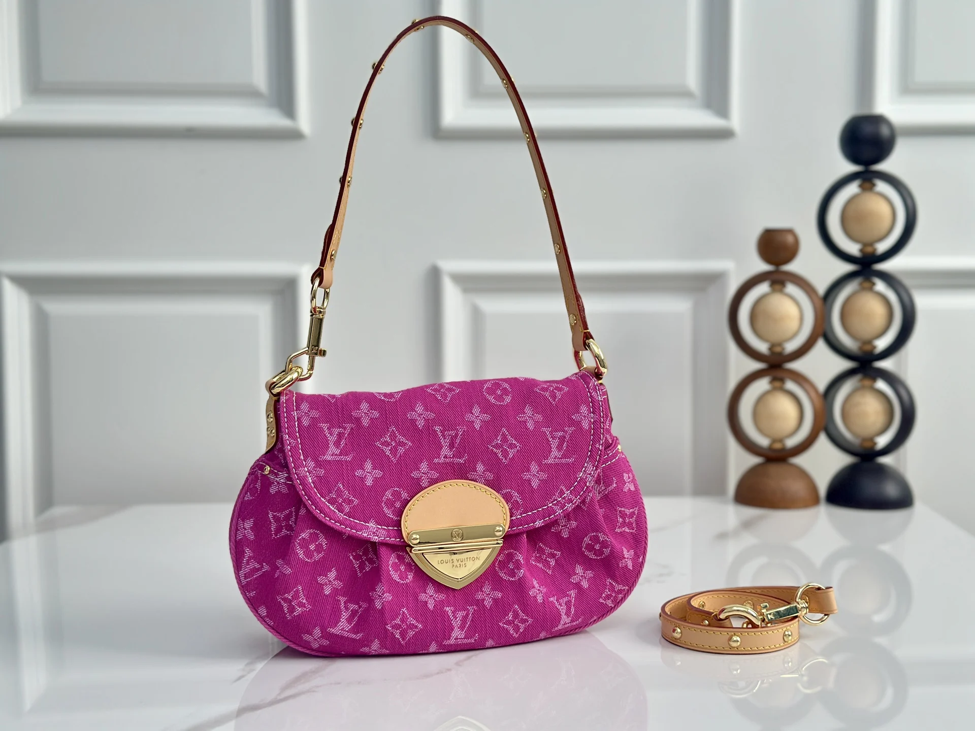 LV M28291 丹宁布包手袋 女士斜挎包