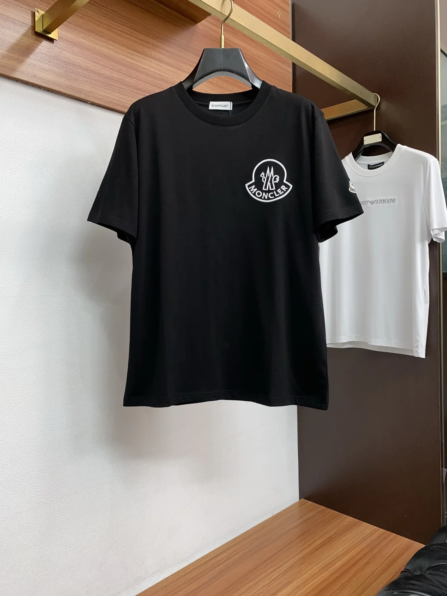 蒙口 26SS春夏新款 纯棉质圆领短袖 蒙口 26SS春夏新款 纯棉质圆领短袖