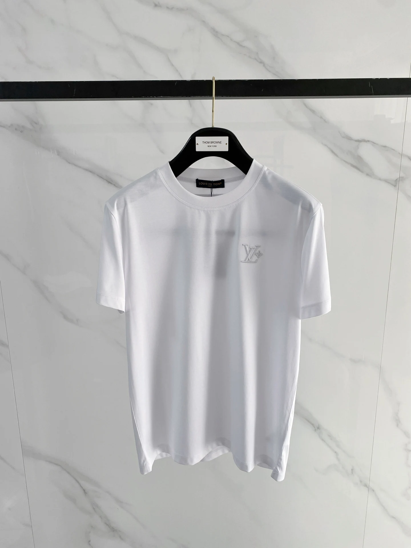 LV 最新款男士圆领短袖