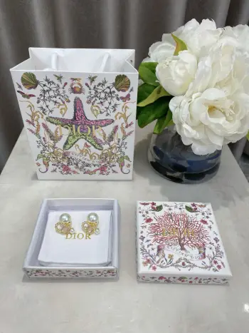 Half-diamond half-pearl CD pearl earrings Replica Dior Earrings