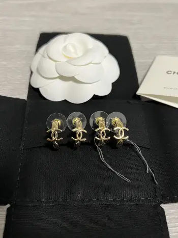 Diamond pattern double C gold small hoop earrings Replica Chanel Earrings