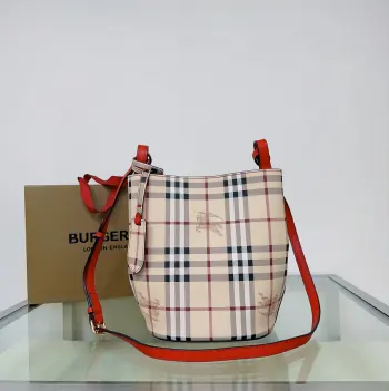 1581 Plaid Crossbody Bucket Bag for Women Replica Burberry womens bags