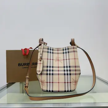 1581 Plaid Crossbody Bucket Bag for Women Replica Burberry womens bags