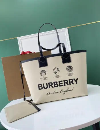 Double-sided tote bag, women s shoulder bag Replica Burberry womens bags