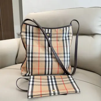 2261 Latest Cotton Linen Blend Tote Bag Women s Shoulder Bag Replica Burberry womens bags