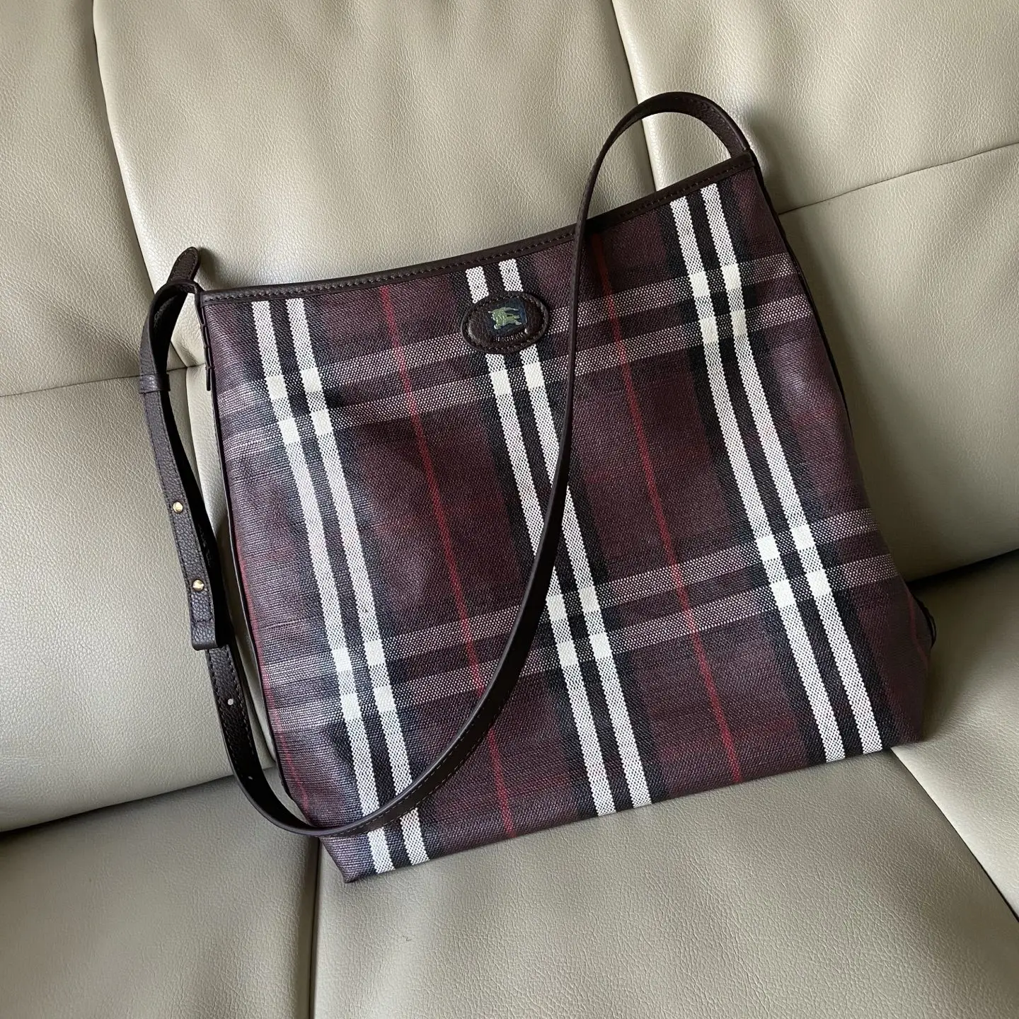 巴宝莉 棉质亚麻混纺新款肩背包 女士单肩包