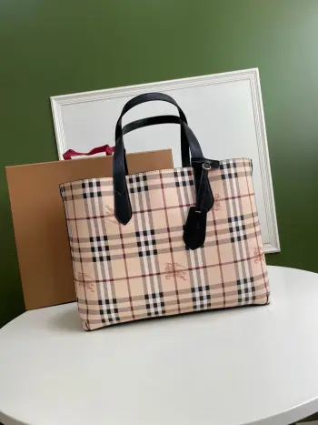 4001 Double-Sided Shopping Bag Ladies  Handbag Replica Burberry womens bags