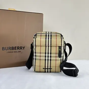 Plaid Paddy Bag Men s Crossbody Bag Replica Burberry mens bags
