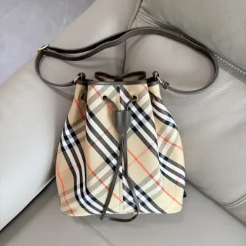 8711 Latest Plaid Crossbody Bag for Women Replica Burberry womens bags