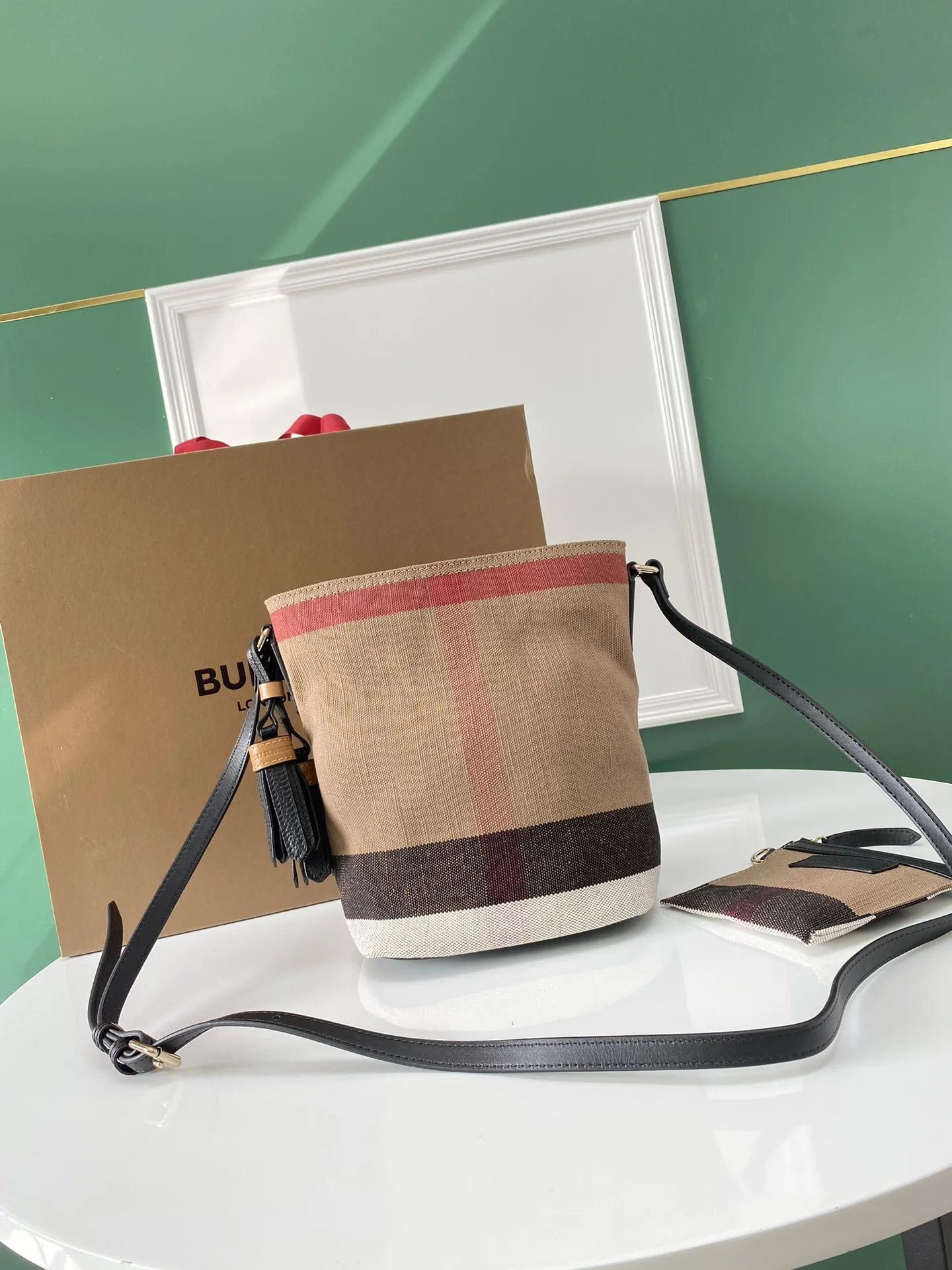 巴宝莉 9361 艾仕贝格纹麻布手袋 女士斜挎包