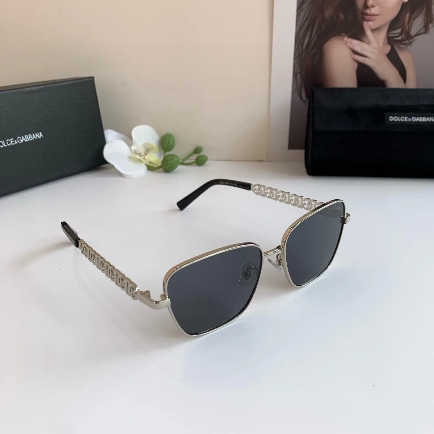 Dolce Gabbana New Fashion Trendy Metal Square Frame Sunglasses
