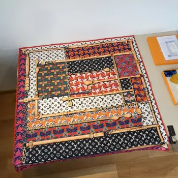 Diagonal silk scarf Replica Louis Vuitton Scarves and Shawls