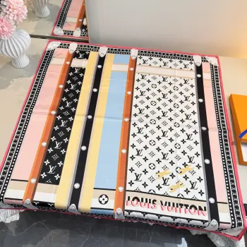 Reliant on printed silk scarves Replica Louis Vuitton Scarves and Shawls