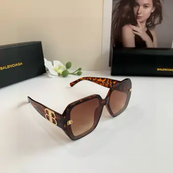 Square sunglasses Replica Balenciaga Sunglasses