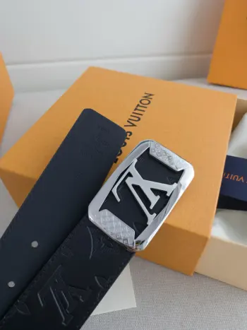 经典系列新品牛皮腰带 高仿LV男士腰带