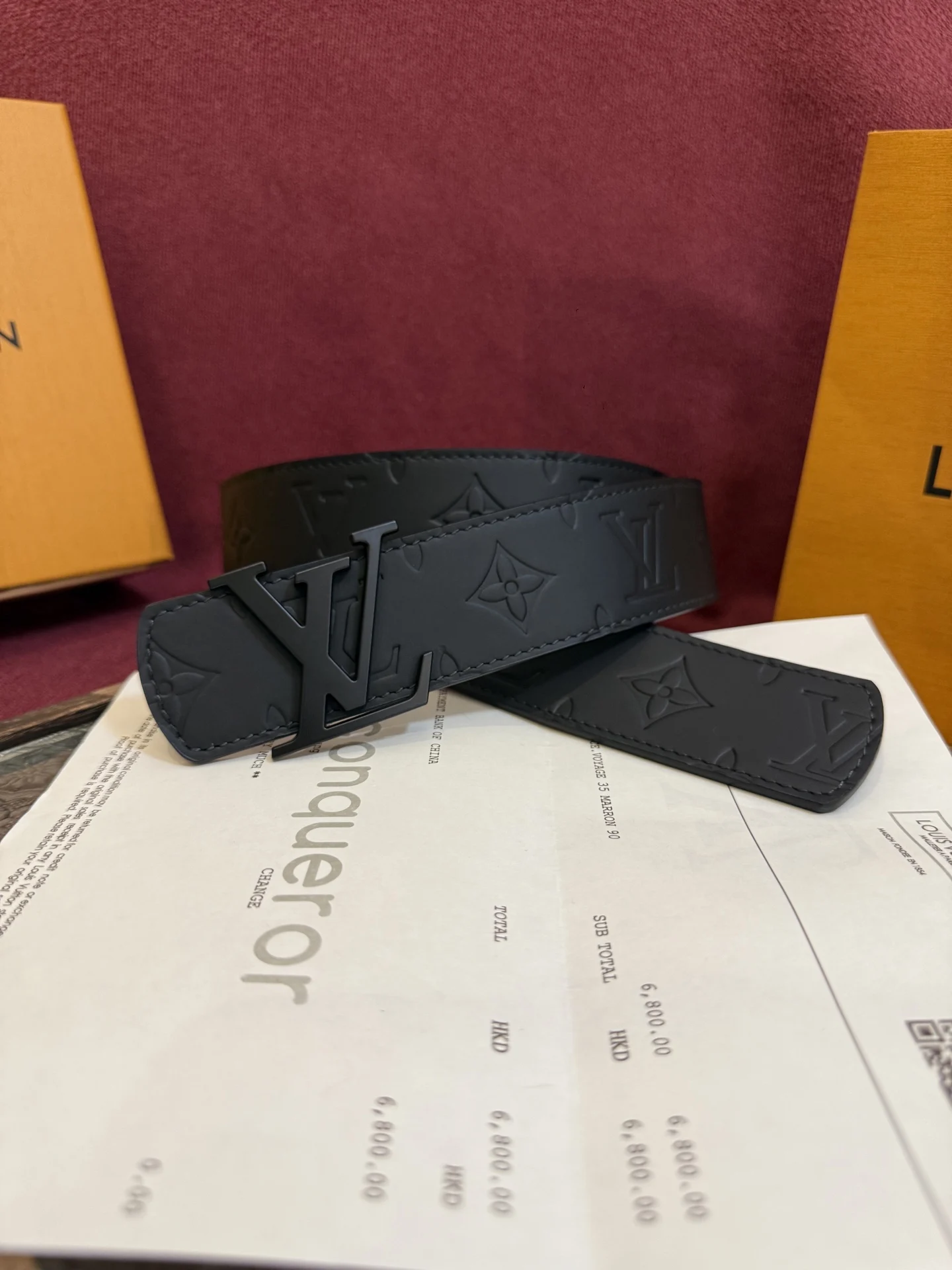 LV 经典金属铜扣双面腰带