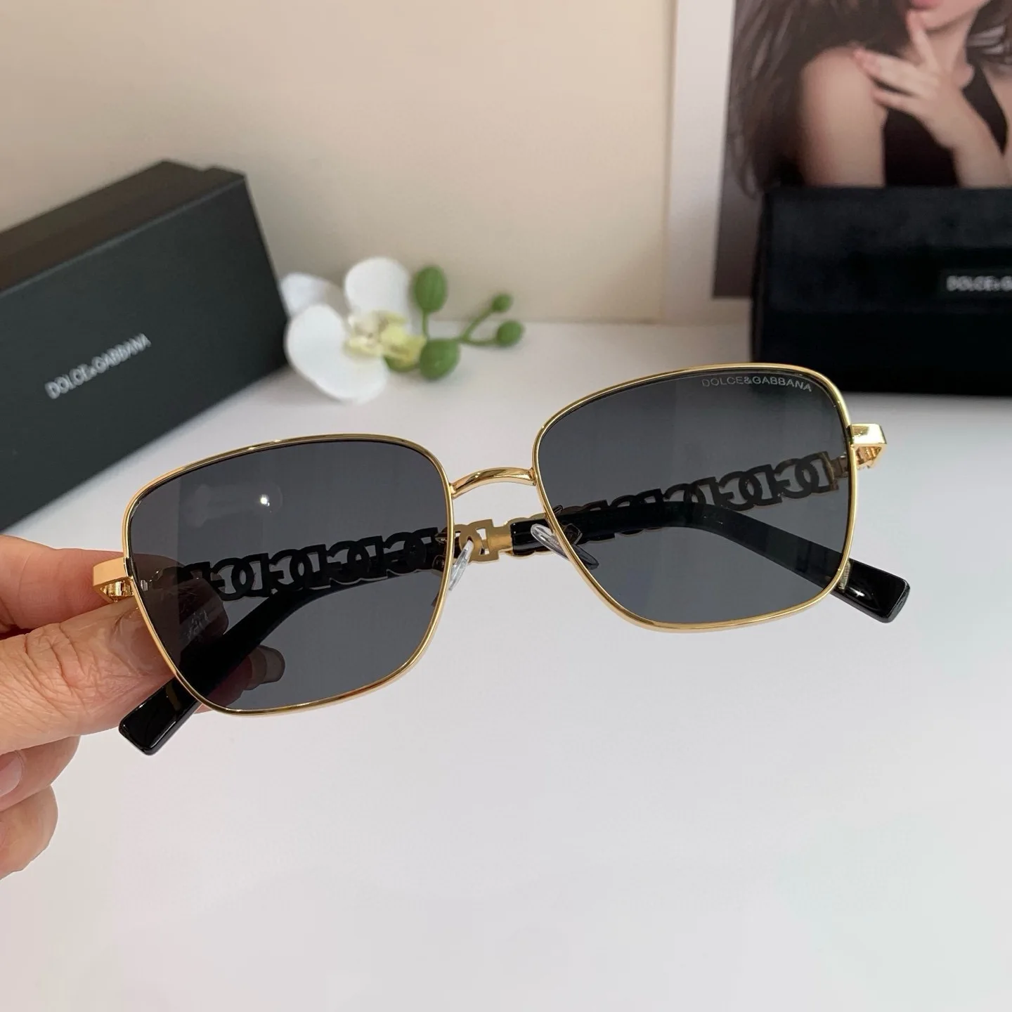 Dolce Gabbana New Fashion Trendy Metal Square Frame Sunglasses