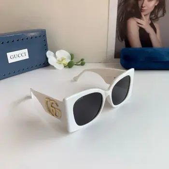 Fashionable Casual Polarized Sunglasses Replica Gucci Sunglasses