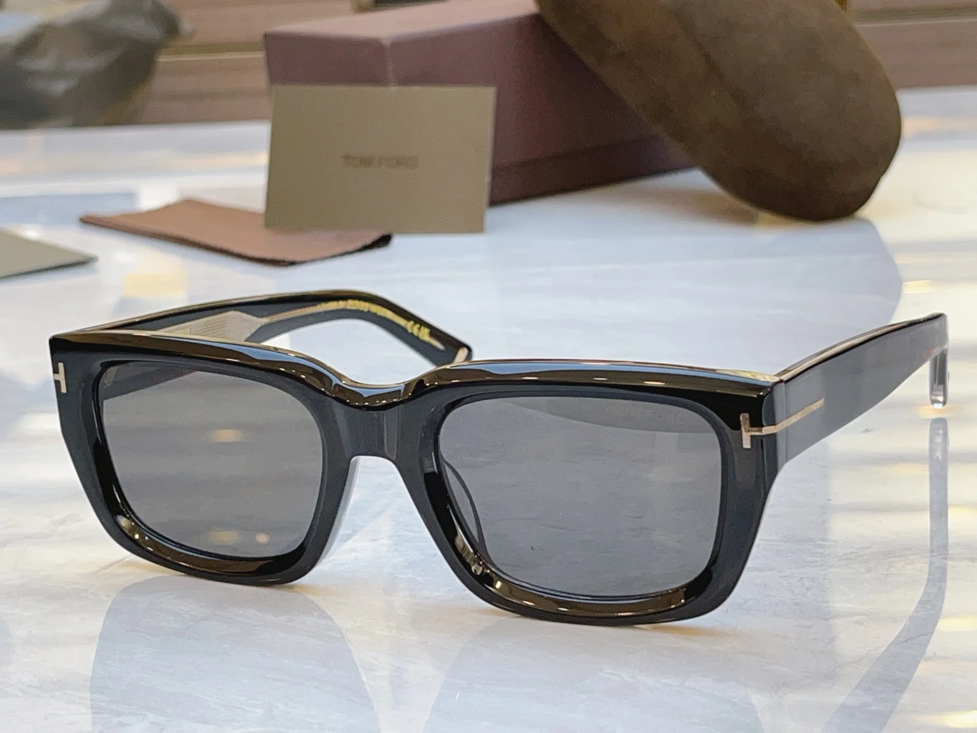 TOM FOR Ford new sunglasses TOM FOR Ford new sunglasses