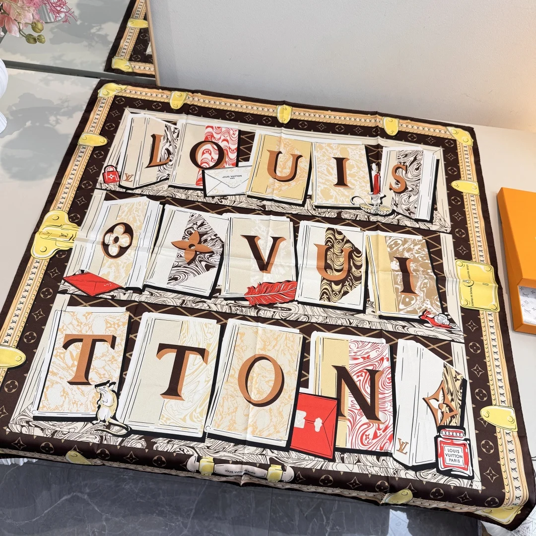 Louis Vuitton Reliant on printed silk scarves Louis Vuitton Reliant on printed silk scarves