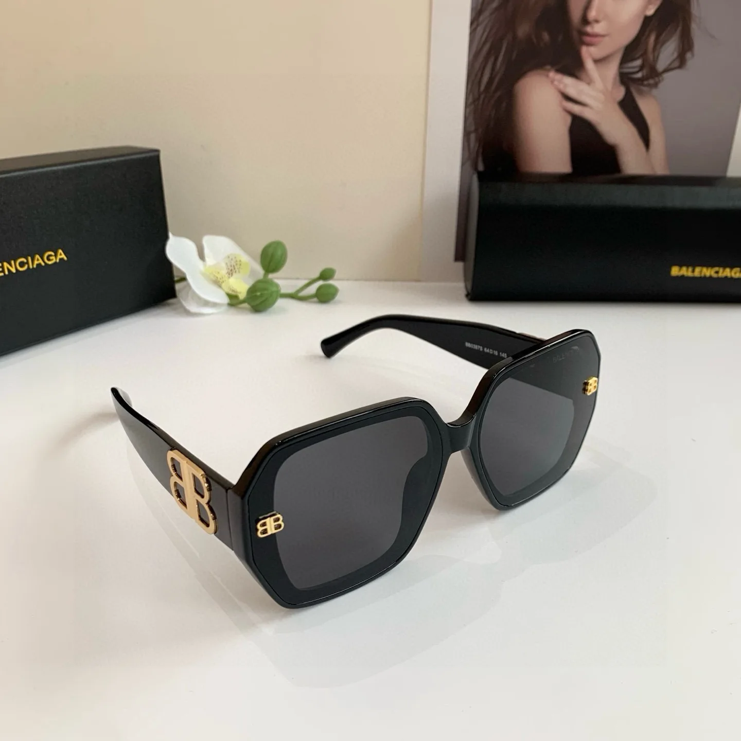 Balenciaga Square sunglasses