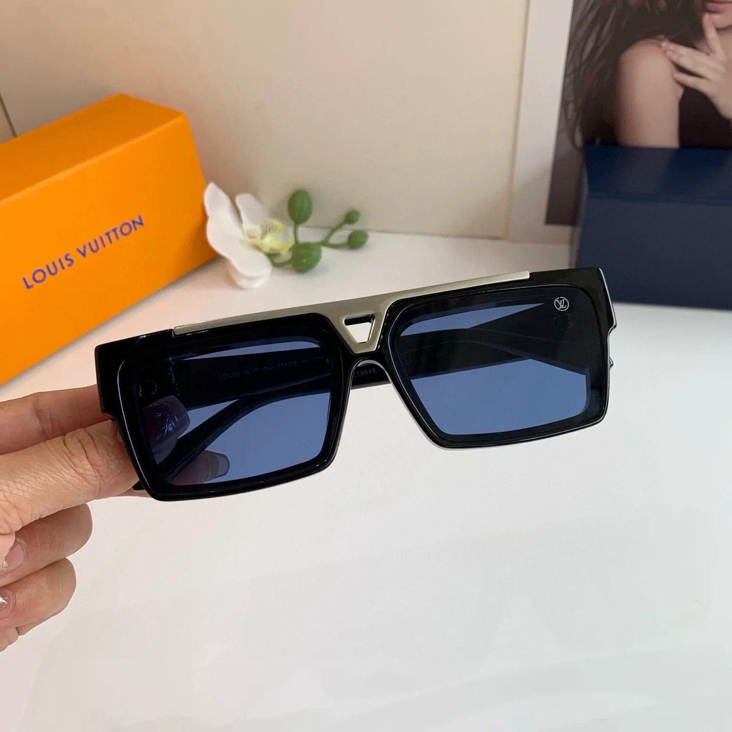 Louis Vuitton Square sunglasses