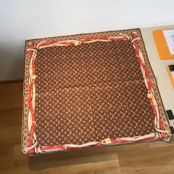 Diagonal silk scarf Replica Louis Vuitton Scarves and Shawls