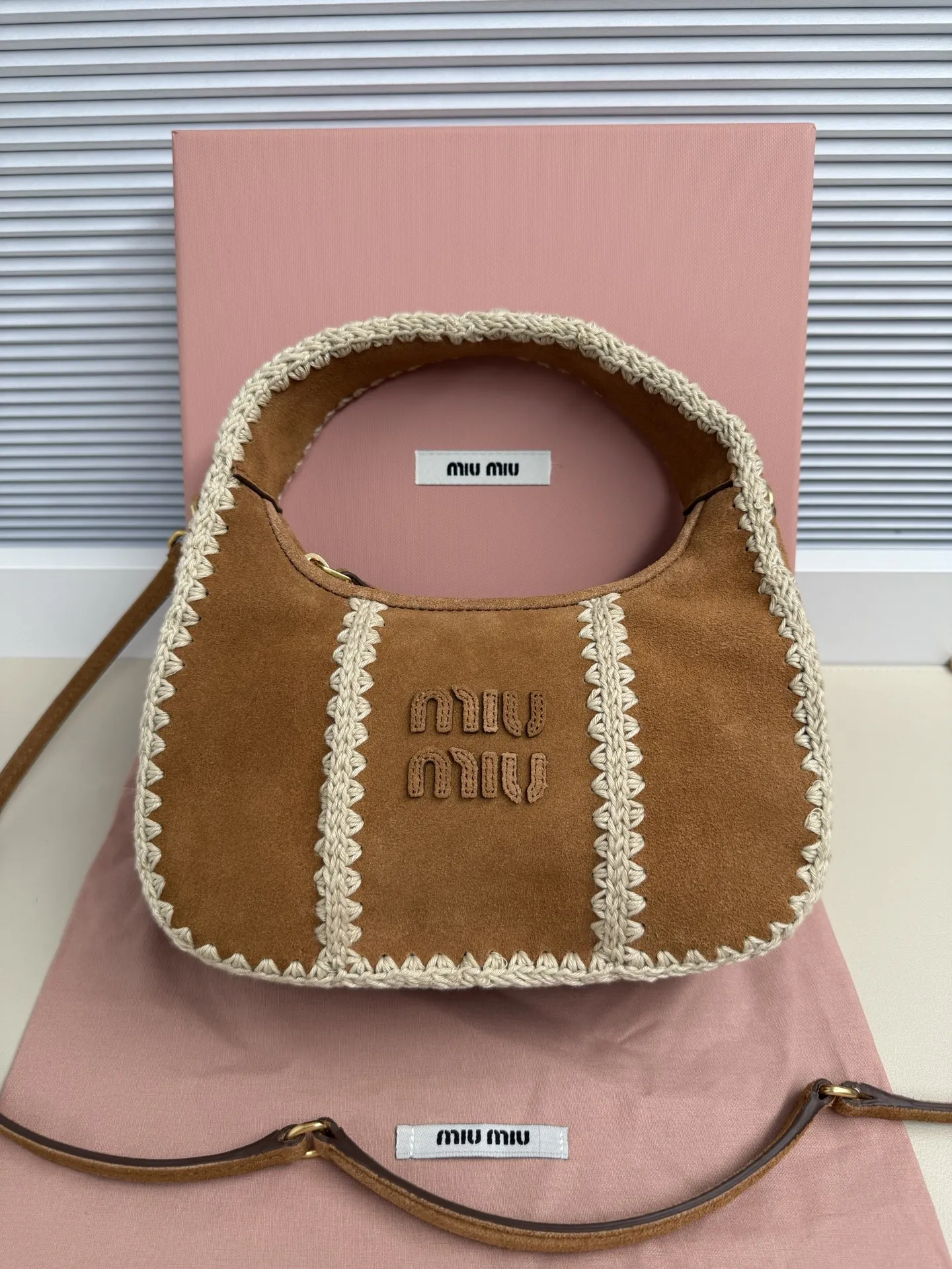 缪缪 5BC125  新款鹿皮包袋 女士斜挎包