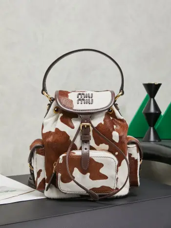 5BZ043 新品学院风 双肩包 高仿缪缪双肩包