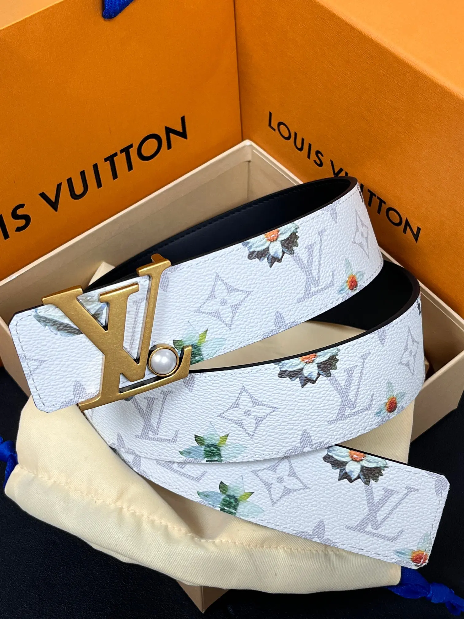 LV 男士精品 印花双面腰带