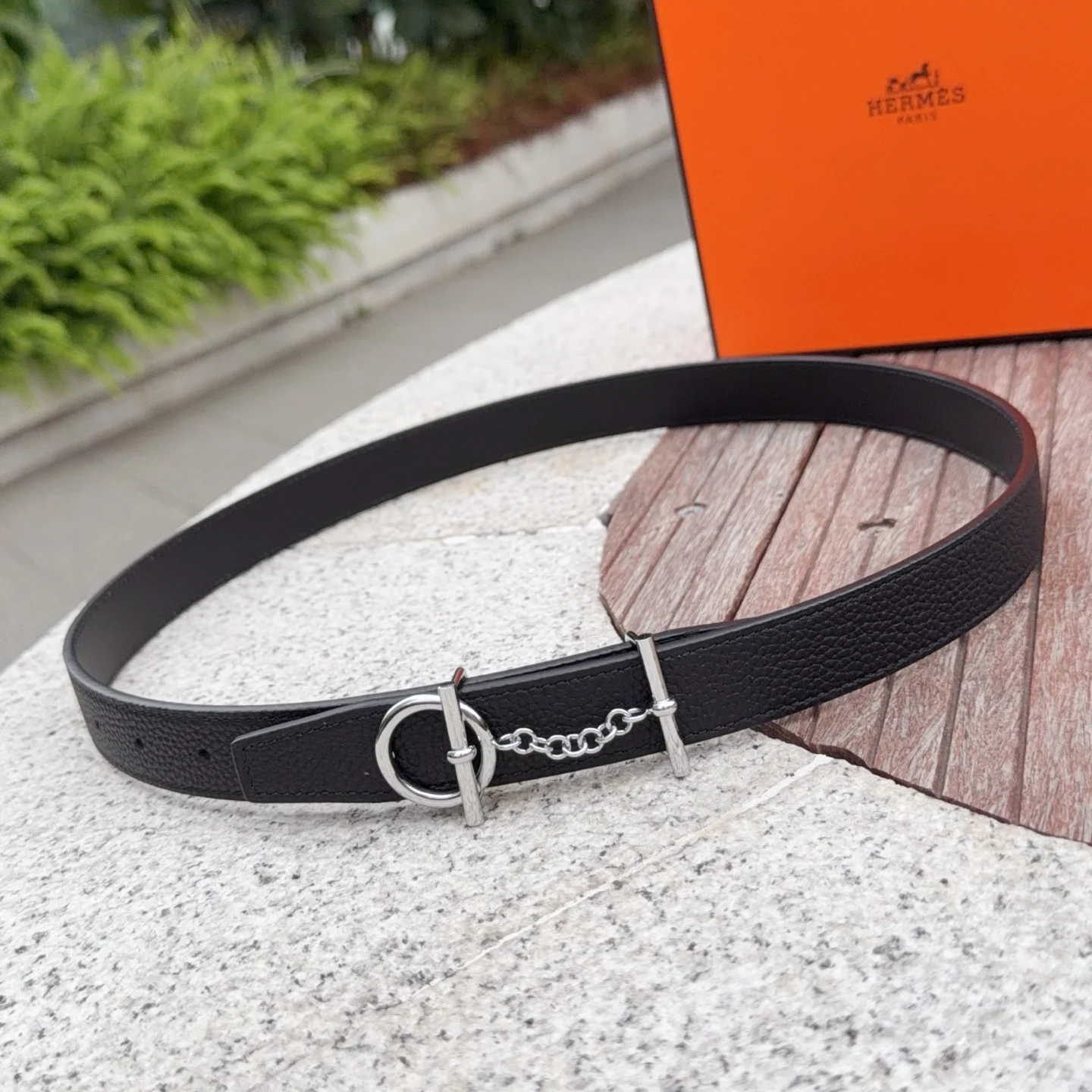 爱马仕 新款金/银扣女款皮带