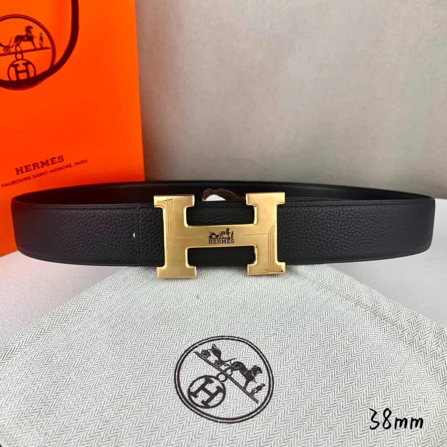 爱马仕 男士精品 印花双面腰带 爱马仕 男士精品 印花双面腰带