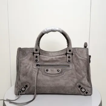 188072 新款麂皮款 女士斜挎包高仿巴黎世家女包