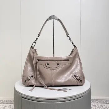 188036 新款Moto城市摩托机车包 女士斜挎包 高仿巴黎世家女包