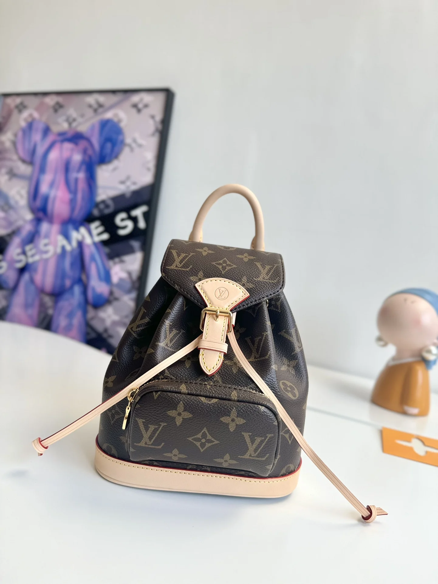 LV M11199 蒙苏里背包 双肩包