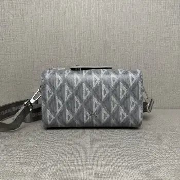 图案牛皮革马鞍翻盖手袋 男士斜挎包 高仿迪奥男包