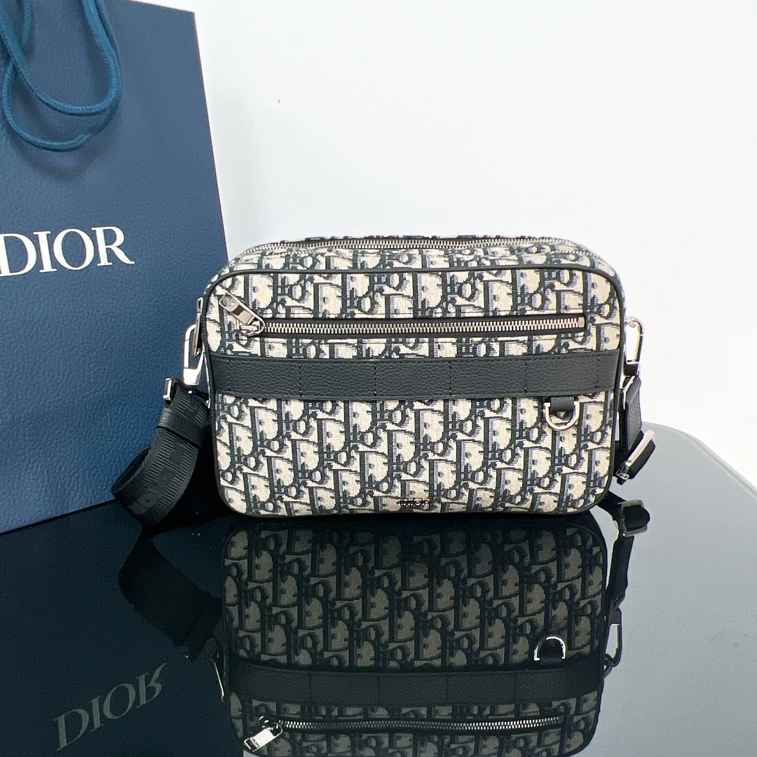 迪奥 新品男士safari信使包 男士斜挎包