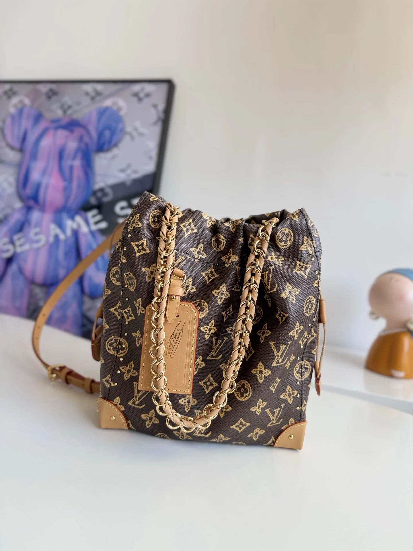 LV M28103 纪念版本手袋 女士斜挎包 LV M28103 纪念版本手袋 女士斜挎包