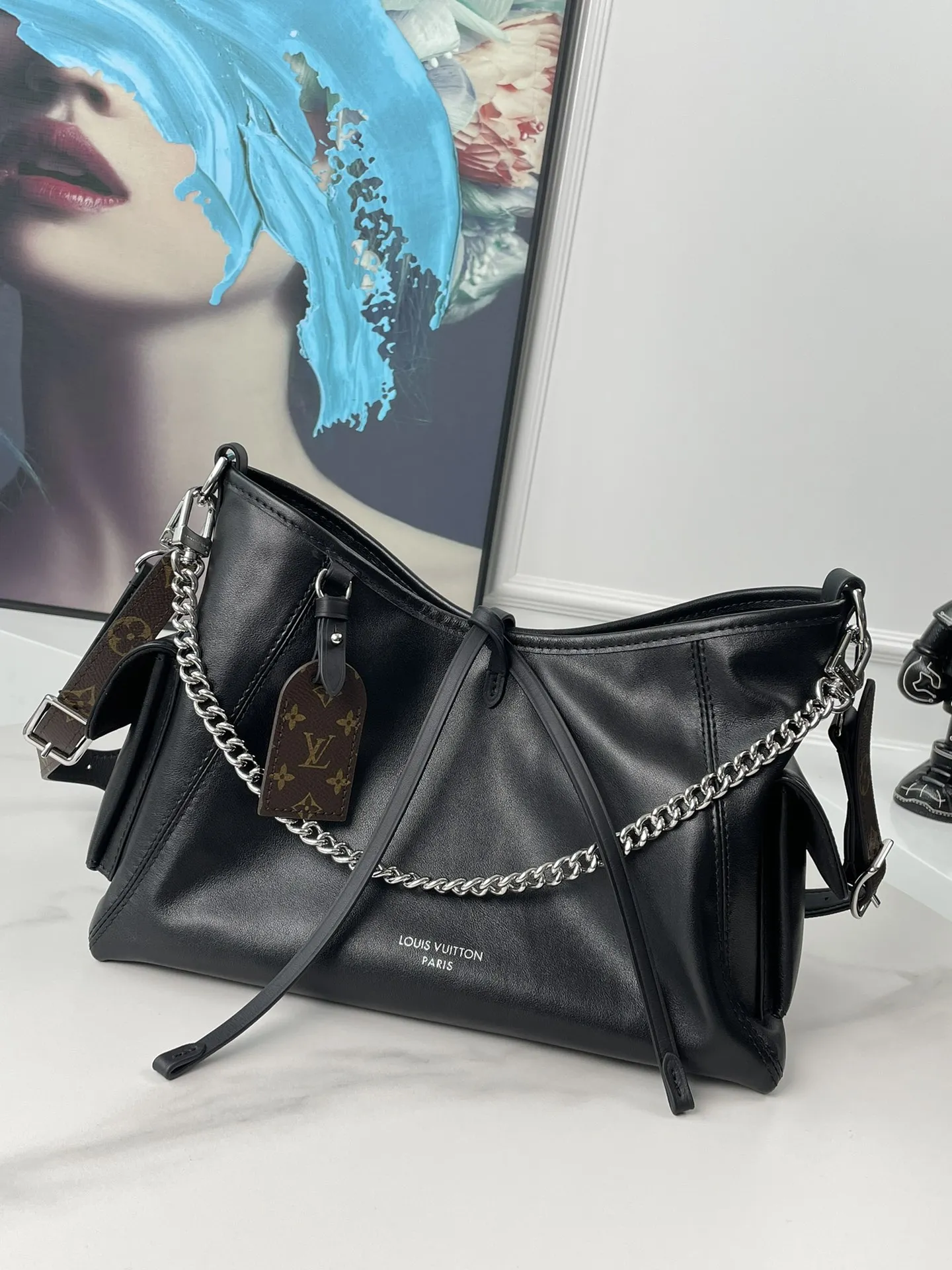 LV M24861 软羊皮革手袋 女士斜挎包 