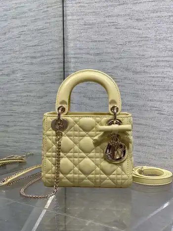 最新蝴蝶结戴妃包 女士斜挎包 高仿迪奥女包