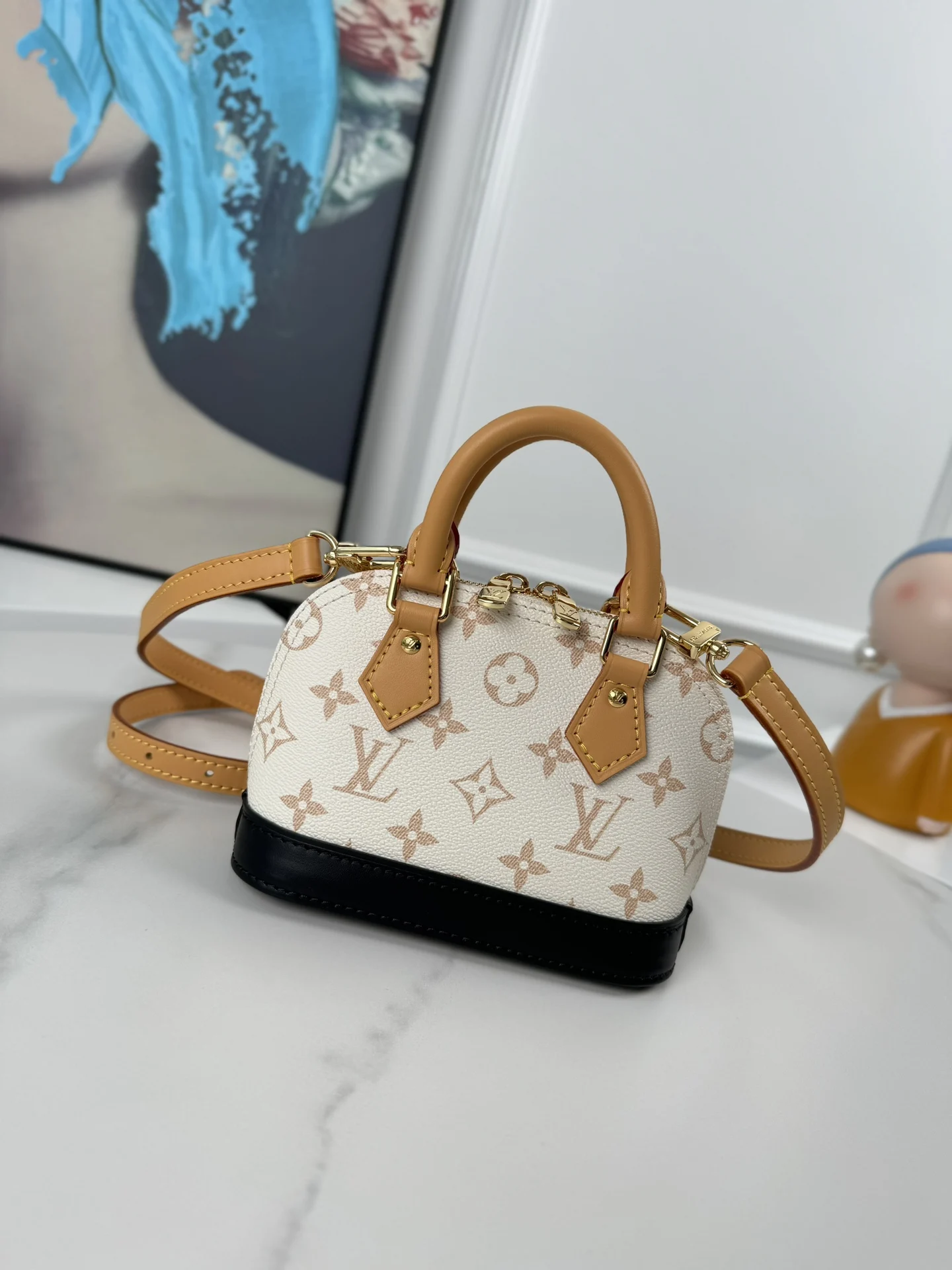 LV M46895 涂层帆布迷你包 女士斜挎包 LV M46895 涂层帆布迷你包 女士斜挎包