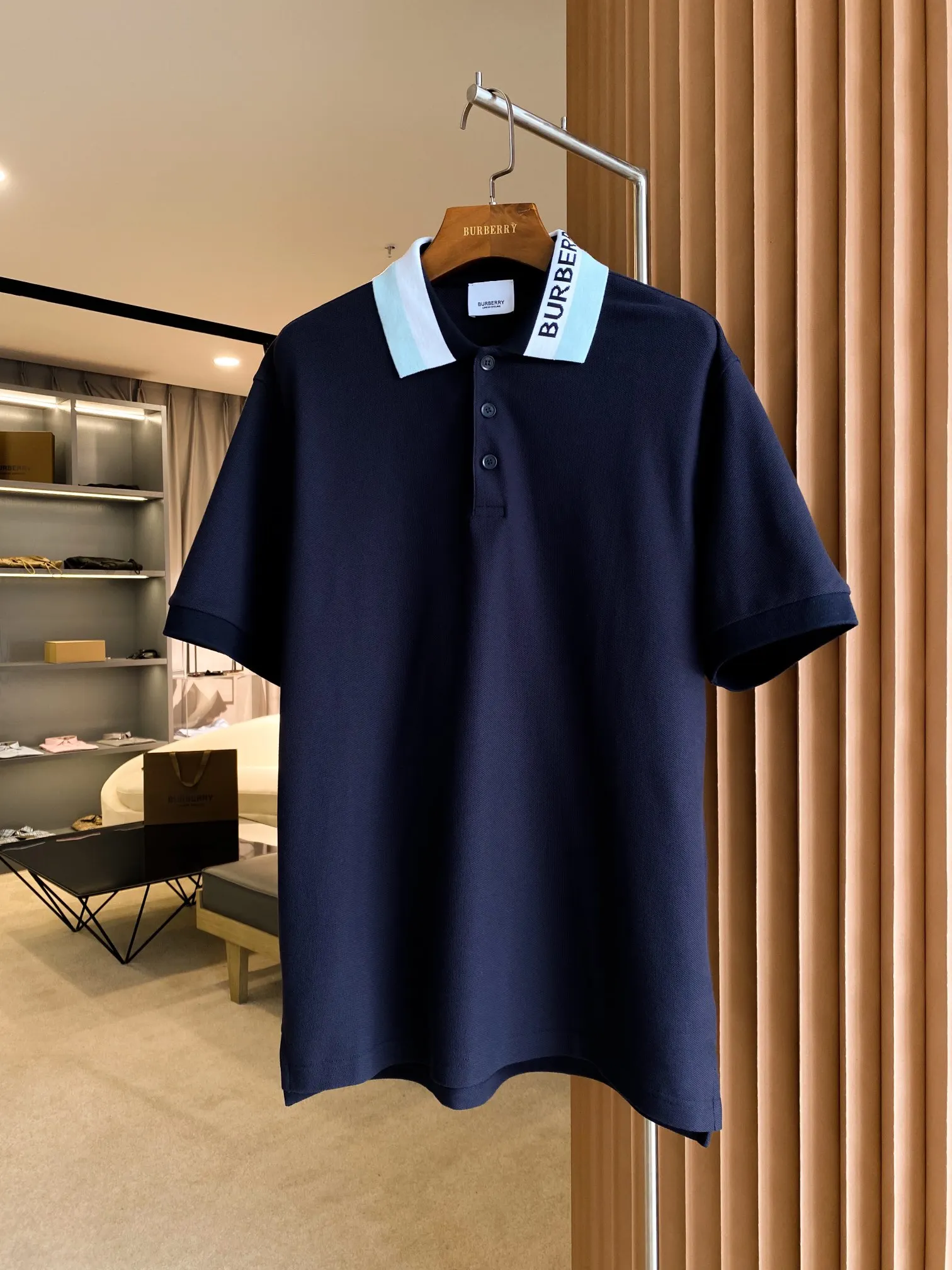 巴宝莉 网眼布棉质短袖Polo 衫 巴宝莉 网眼布棉质短袖Polo 衫