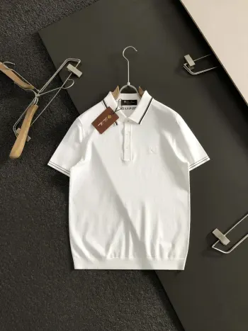 黑色字母胶印短袖 高仿诺悠翩雅T恤/POLO衫