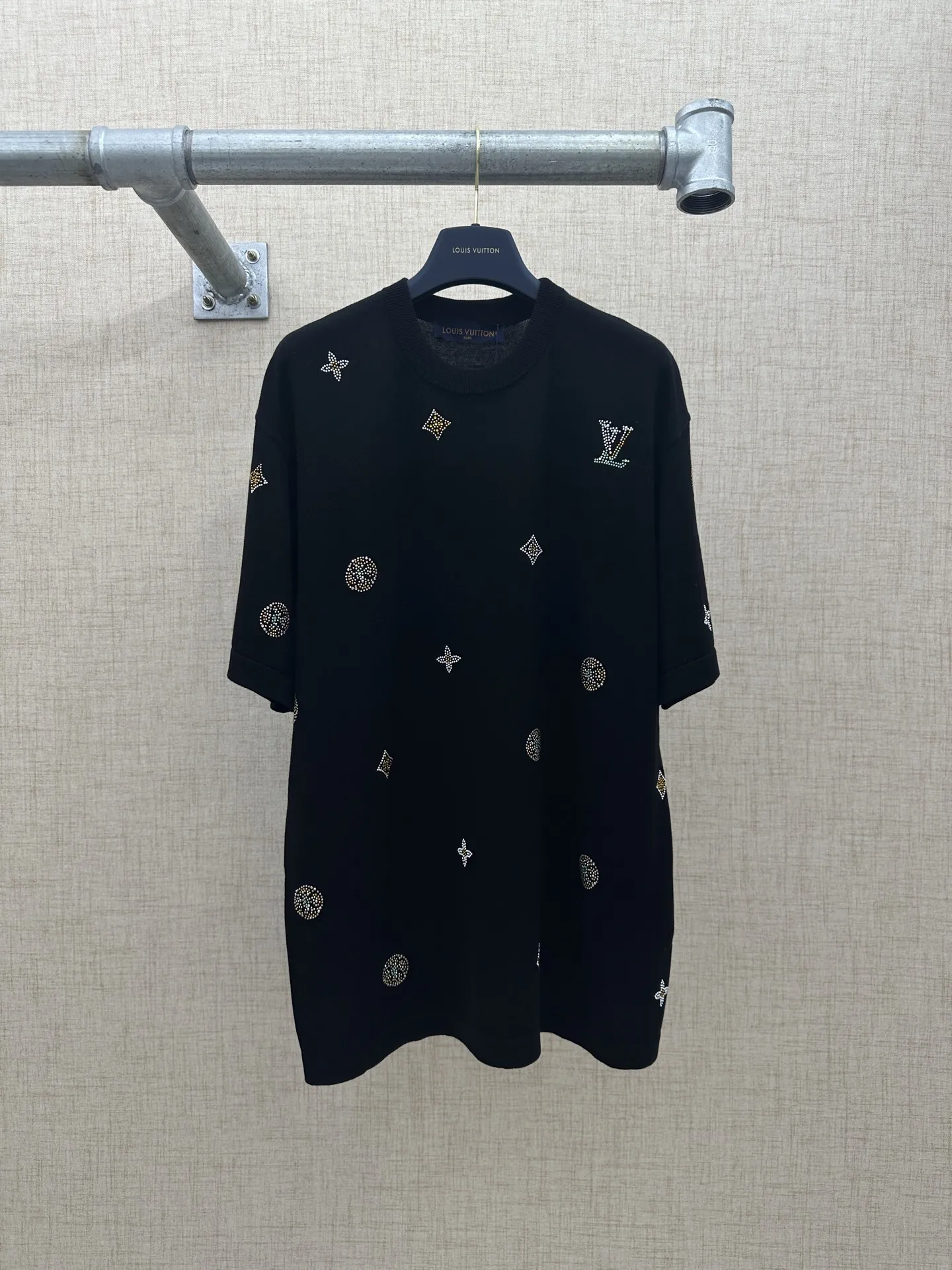 LV 标识短袖圆领衫