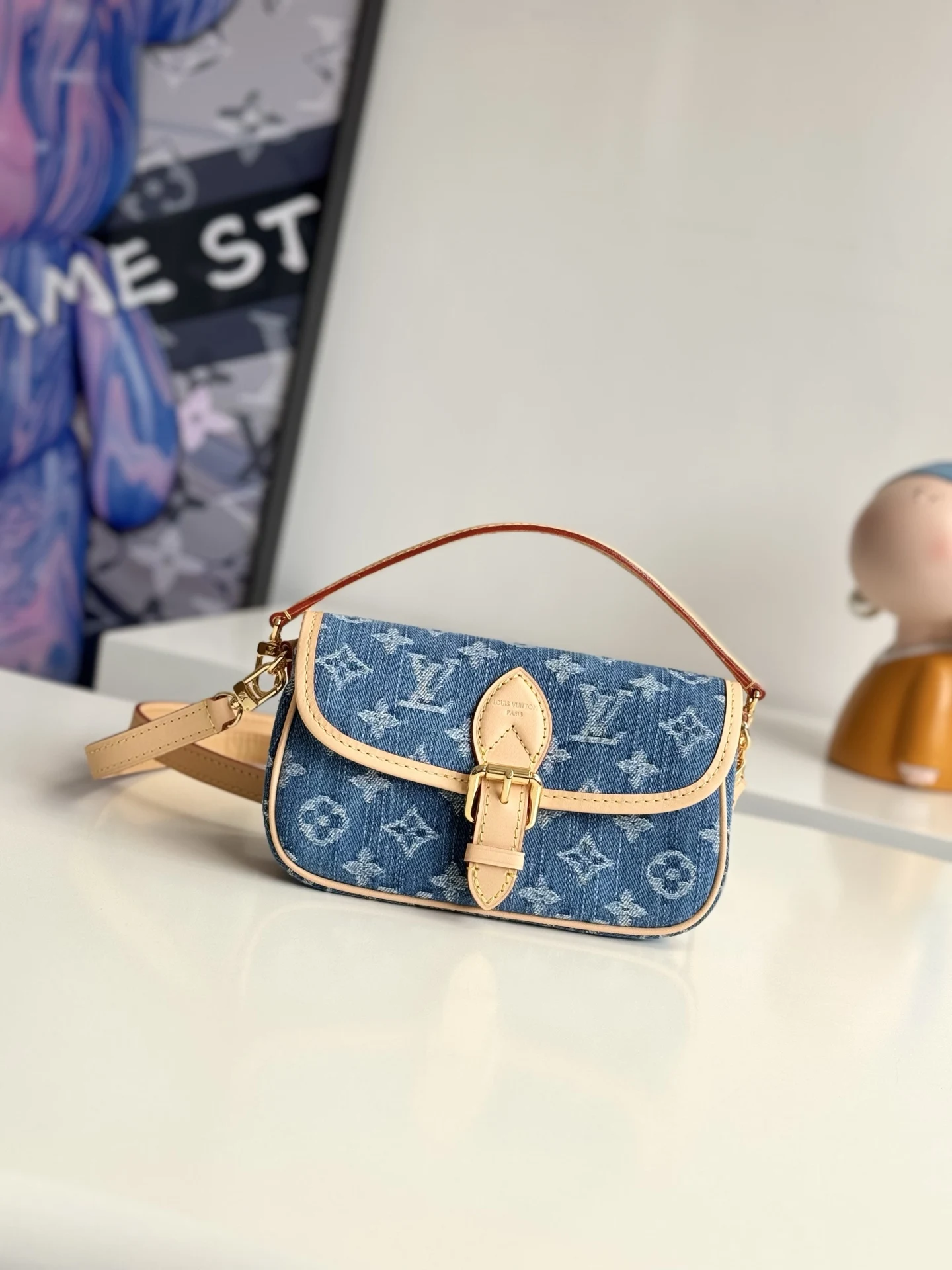 LV M27700 丹宁布手袋 女士斜挎包