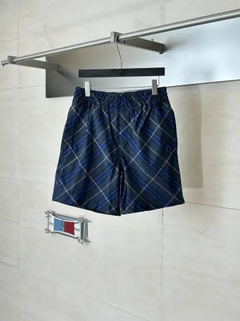 典格纹松紧腰马术贴布绣短裤 高仿巴宝莉短裤/沙滩裤